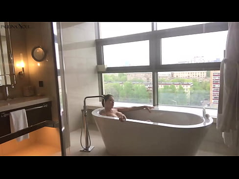 ❤️ Tremenda pupa che si masturba appassionatamente la figa in bagno ❤️❌ Porno vkal it.pornhdvideos.ru ️❤