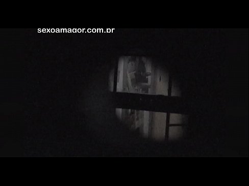 ❤️ Blondie viene segretamente filmato da un voyeur del quartiere nascosto dietro mattoni cavi ❤️❌ Porno vkal it.pornhdvideos.ru ️❤