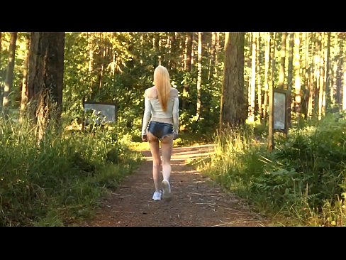 ❤️ Bella donna si muove lentamente, video non nudo ❤️❌ Porno vkal it.pornhdvideos.ru ️❤